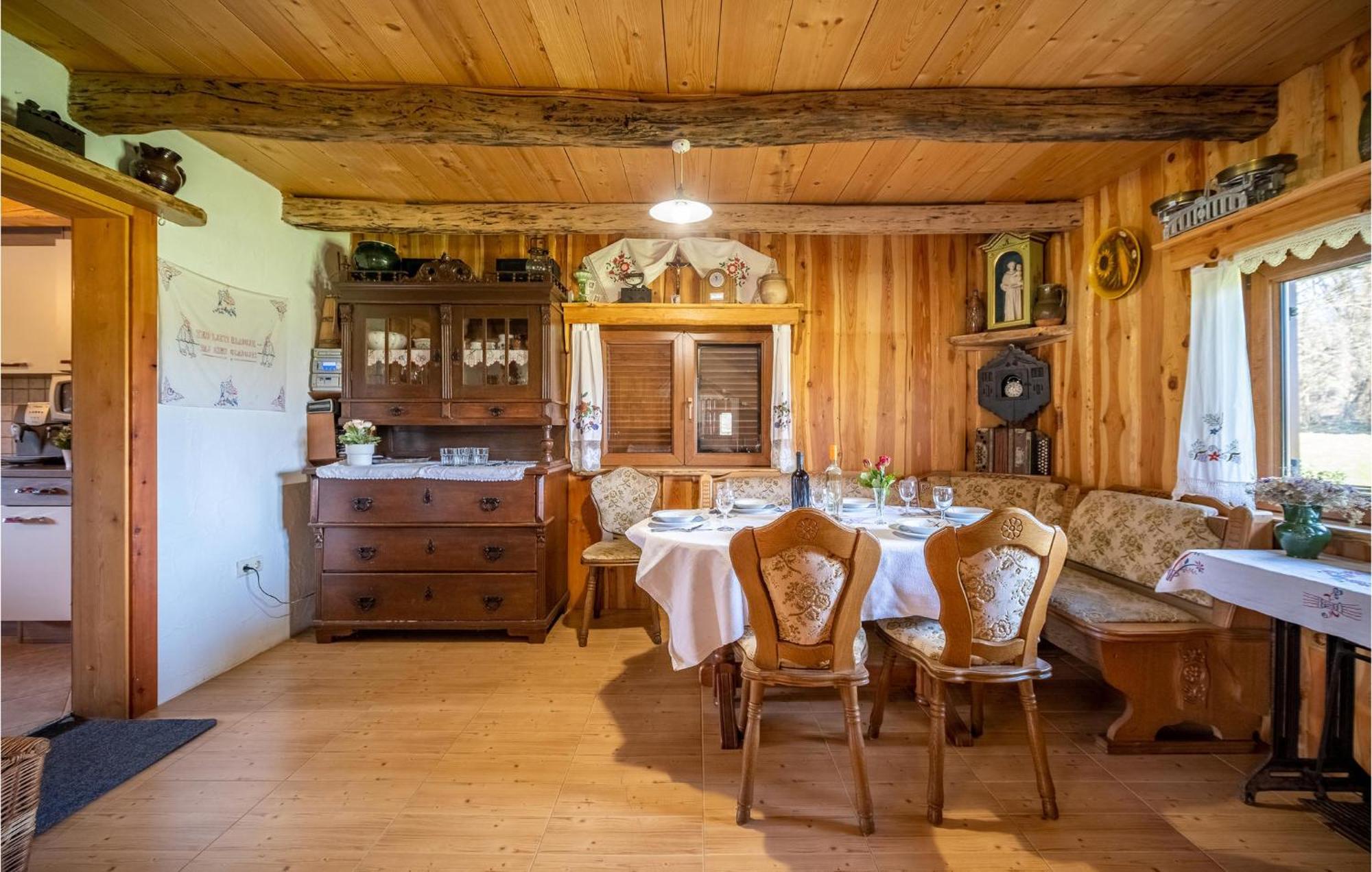 Awesome Home In Donja Stubica Dış mekan fotoğraf
