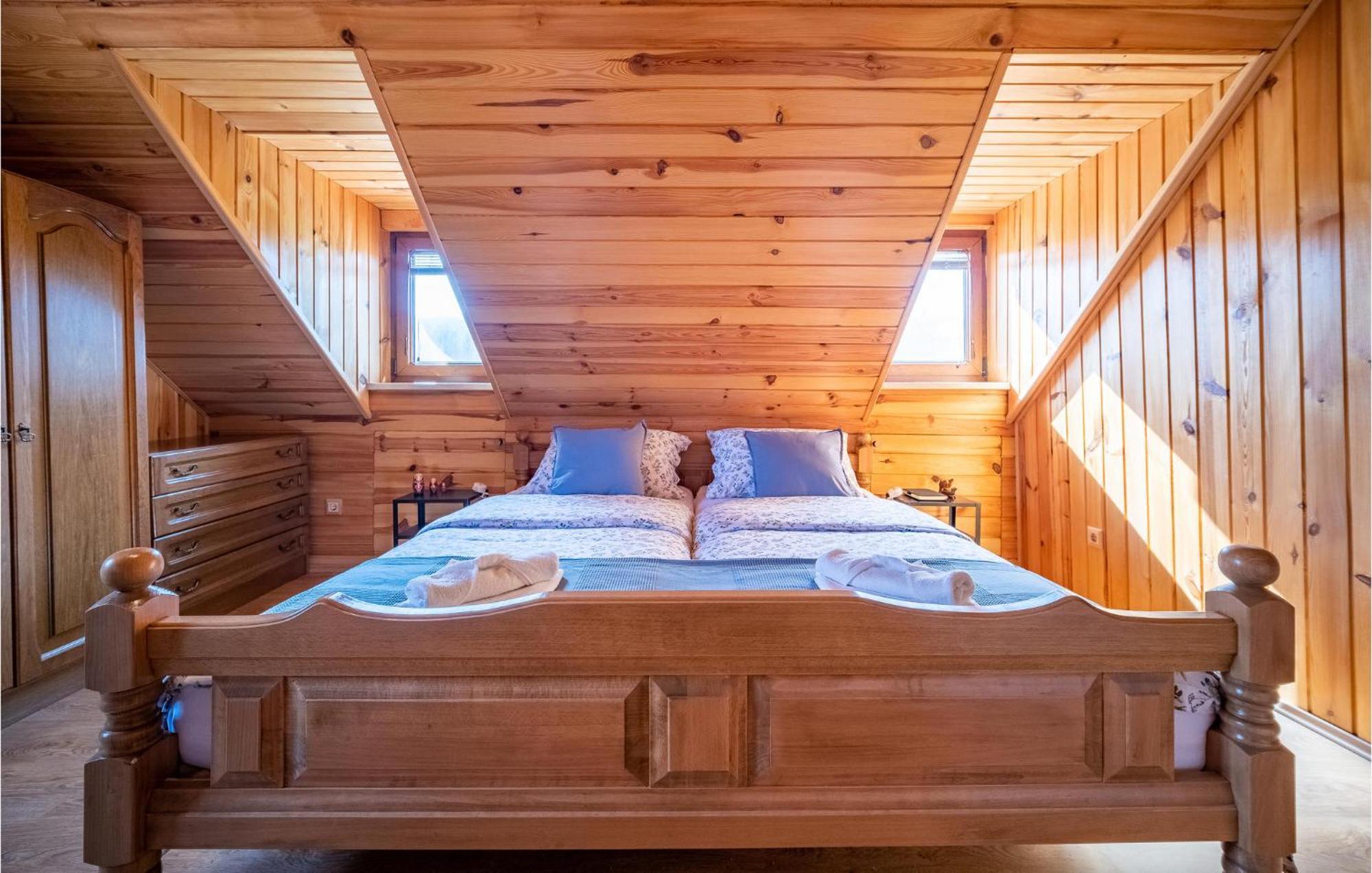 Awesome Home In Donja Stubica Dış mekan fotoğraf